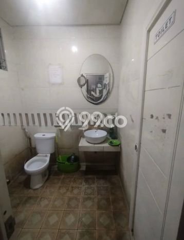Unit Komersial Disewakan di Jakarta Utara Area Strategis Harga Kompetitif Unit Komersial Disewakan di Jakarta Utara Area Strategis Harga Kompetitif
