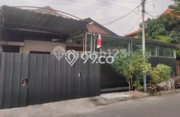 For Sale! Premium House LT 231m2 Desain Elegan di Kayu Putih For Sale! Premium House LT 231m2 Desain Elegan di Kayu Putih