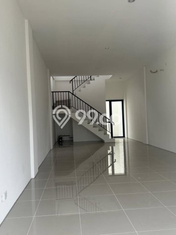 Unit Ruko Disewa Lokasi Cisauk, Tangerang Spesifikasi Luas Bangunan 144m2 Unit Ruko Disewa Lokasi Cisauk, Tangerang Spesifikasi Luas Bangunan 144m2