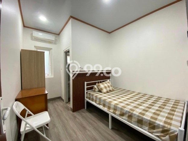 Kost Dijual di Bandengan dengan 30 KT dan Luas 580m2 Kost Dijual di Bandengan dengan 30 KT dan Luas 580m2