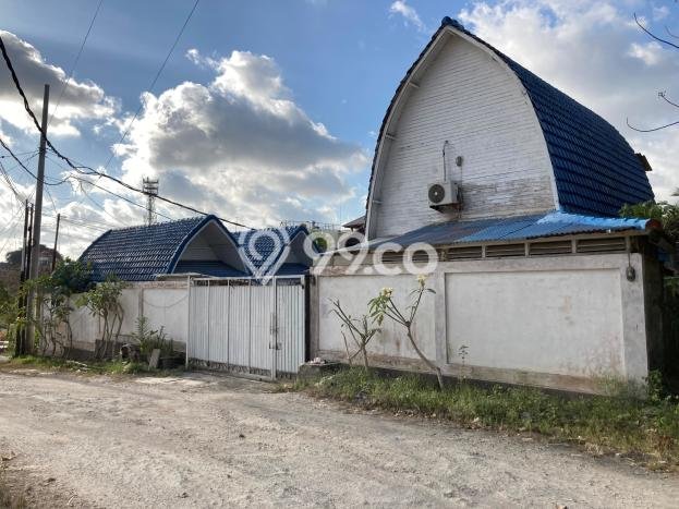 Vila Kawasan , Ukuran 215m2m², Cocok untuk beragam keperluan Vila Kawasan , Ukuran 215m2m², Cocok untuk beragam keperluan