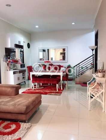 Rumah Strategis BSD Puspita Loka, Tangerang, LT 128m² LB 155m² Rumah Strategis BSD Puspita Loka, Tangerang, LT 128m² LB 155m²