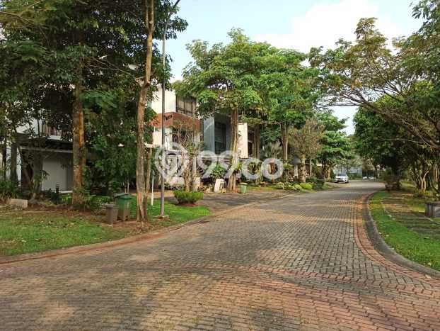 Tanah Dijual Lokasi Strategis di Tangerang dengan Luas 550m2 Tanah Dijual Lokasi Strategis di Tangerang dengan Luas 550m2