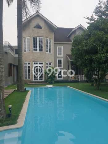 Hunian Mewah LB 838m2 Siap Huni Desain Elegan di BSD Telaga Golf, Tangerang Hunian Mewah LB 838m2 Siap Huni Desain Elegan di BSD Telaga Golf, Tangerang
