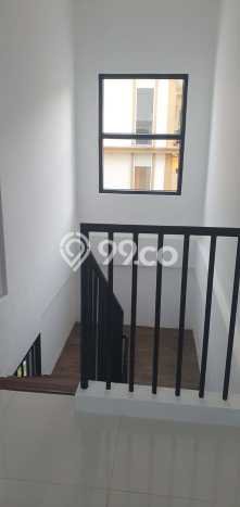NEW LISTING! Rumah kawasan BSD, Siap Huni, 3 KT, Akses BSD, Tangerang, Tangerang, Luas 105m² LB 120m² NEW LISTING! Rumah kawasan BSD, Siap Huni, 3 KT, Akses BSD, Tangerang, Tangerang, Luas 105m² LB 120m²