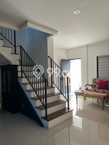 Rumah Elit LB 250m2 Siap Pakai Desain Elegan di BSD Giri Loka, Tangerang Rumah Elit LB 250m2 Siap Pakai Desain Elegan di BSD Giri Loka, Tangerang