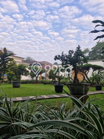 Rumah Mewah LB 815m2 Siap Huni Desain Elegan di BSD Bukit Golf, Tangerang Rumah Mewah LB 815m2 Siap Huni Desain Elegan di BSD Bukit Golf, Tangerang