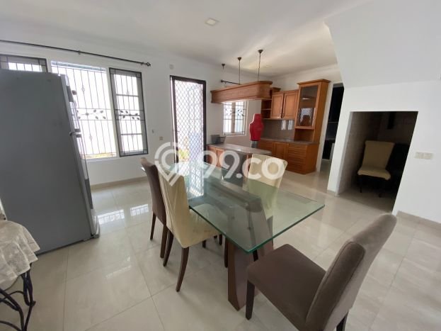 Dijual Rumah Mewah Megah Dengan View Cantik di BSD Taman Provence, Tangerang Dijual Rumah Mewah Megah Dengan View Cantik di BSD Taman Provence, Tangerang