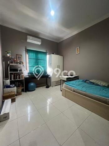 Hunian Mewah LB 220m2 Siap Pakai Desain Elegan di BSD Puspita Loka, Tangerang Hunian Mewah LB 220m2 Siap Pakai Desain Elegan di BSD Puspita Loka, Tangerang