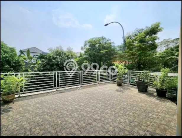 Rumah Modern LB/LT 300m2/162m2 Dijual di BSD The Green, Tangerang Rumah Modern LB/LT 300m2/162m2 Dijual di BSD The Green, Tangerang