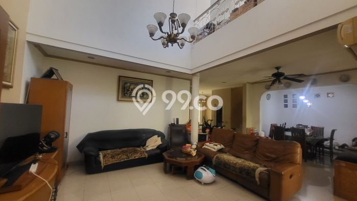Rumah Luxury Modern Siap Huni di BSD Puspita Loka Tangerang Rumah Luxury Modern Siap Huni di BSD Puspita Loka Tangerang