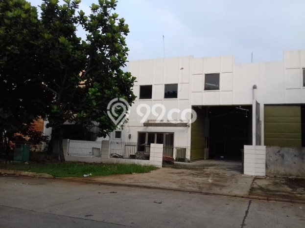 For Rent Gudang Premium di BSD, Luas 1350m2m², Jalan Strategis For Rent Gudang Premium di BSD, Luas 1350m2m², Jalan Strategis