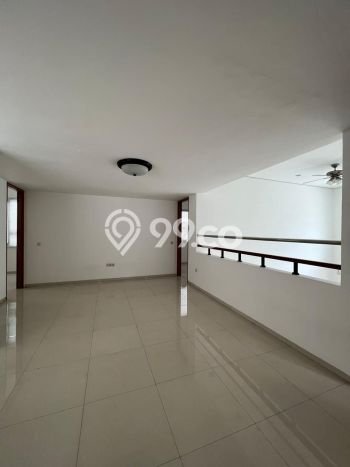 Ready to Use! Premium House LT 240m2 Desain Elegan di BSD Puspita Loka Ready to Use! Premium House LT 240m2 Desain Elegan di BSD Puspita Loka