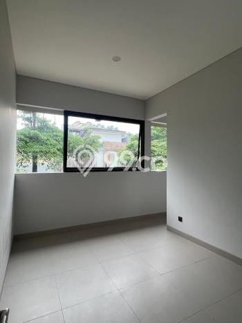 Rumah Elit Modern Tanpa Renovasi di BSD The Green Tangerang Rumah Elit Modern Tanpa Renovasi di BSD The Green Tangerang