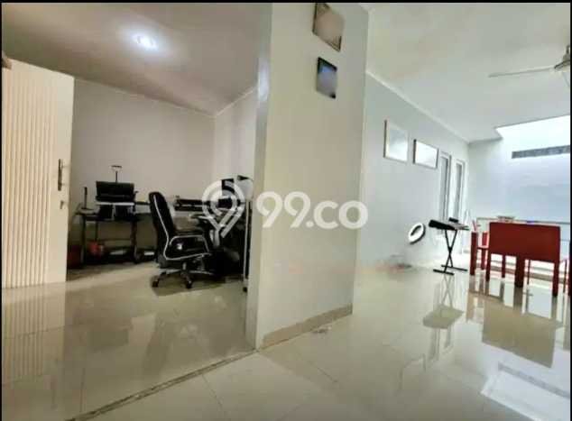 Rumah Modern LB/LT 300m2/162m2 Dijual di BSD The Green, Tangerang Rumah Modern LB/LT 300m2/162m2 Dijual di BSD The Green, Tangerang