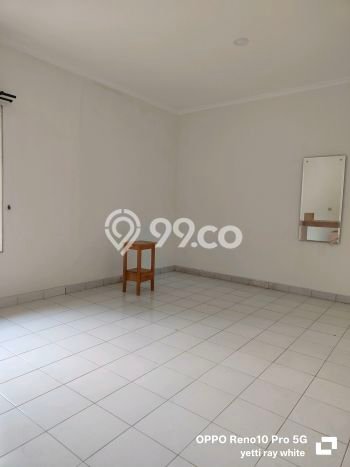 Hunian Mewah LB 250m2 Siap Pakai Desain Elegan di BSD Puspita Loka, Tangerang Hunian Mewah LB 250m2 Siap Pakai Desain Elegan di BSD Puspita Loka, Tangerang