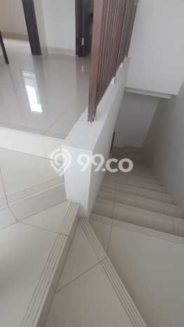 Rumah Minimalis 3 KT di BSD Eminent Tangerang Unfurnished Rumah Minimalis 3 KT di BSD Eminent Tangerang Unfurnished