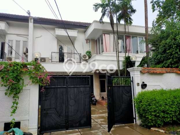 Ready to Use! Premium House LT 800m2 Desain Modern di Cipete Ready to Use! Premium House LT 800m2 Desain Modern di Cipete