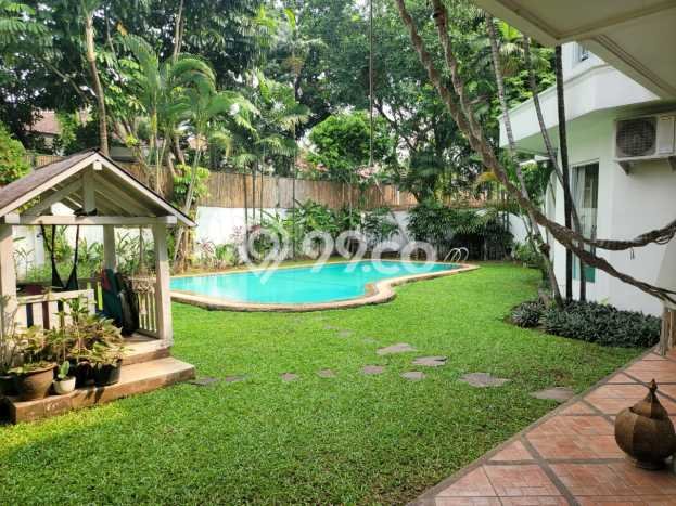 Ready to Use! Premium House LT 800m2 Desain Modern di Cipete Ready to Use! Premium House LT 800m2 Desain Modern di Cipete