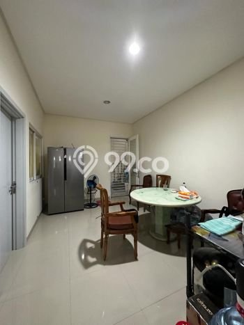 Rumah di Green Lake City, Jakarta Barat, LT 144m² Bangunan 250m² Rumah di Green Lake City, Jakarta Barat, LT 144m² Bangunan 250m²