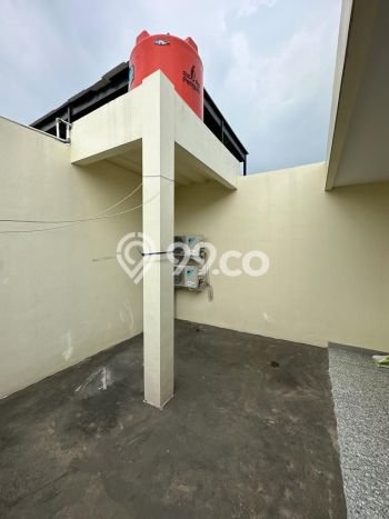 Rumah di Green Lake City, Jakarta Barat, LT 144m² Bangunan 250m² Rumah di Green Lake City, Jakarta Barat, LT 144m² Bangunan 250m²