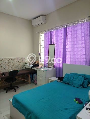 Rumah LT 144m² / LB 235m² Dekat Kampus di Green Lake City, Jakarta Barat Rumah LT 144m² / LB 235m² Dekat Kampus di Green Lake City, Jakarta Barat
