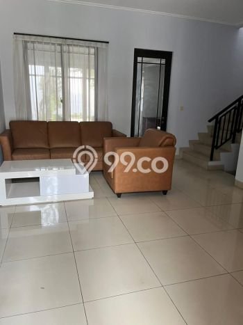 Rumah Idaman Keluarga! Rumah 2 Lantai area Green Lake City, Jakarta Barat, Luas 230m² Bangunan 126m² Rumah Idaman Keluarga! Rumah 2 Lantai area Green Lake City, Jakarta Barat, Luas 230m² Bangunan 126m²