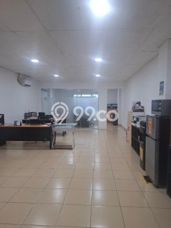 Ruko Bagus LT 68m2 LB 272m2 Dijual di Kebon Jeruk Jakarta Barat Ruko Bagus LT 68m2 LB 272m2 Dijual di Kebon Jeruk Jakarta Barat