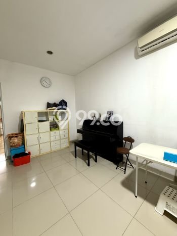 Rumah Elit Modern Tanpa Renovasi di Green Lake City Jakarta Barat Rumah Elit Modern Tanpa Renovasi di Green Lake City Jakarta Barat