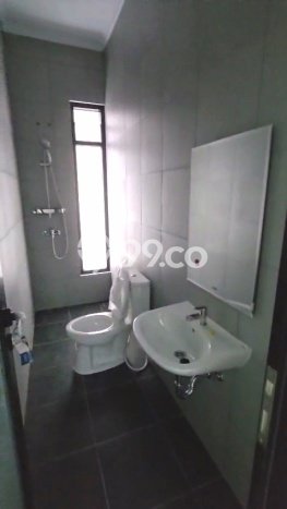 For Sale! Premium House LT 126m2 Desain Elegan di Villa Meruya For Sale! Premium House LT 126m2 Desain Elegan di Villa Meruya