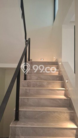 For Sale! Premium House LT 144m2 Desain Elegan di Permata Buana For Sale! Premium House LT 144m2 Desain Elegan di Permata Buana