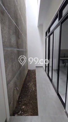 For Sale! Premium House LT 126m2 Desain Elegan di Villa Meruya For Sale! Premium House LT 126m2 Desain Elegan di Villa Meruya