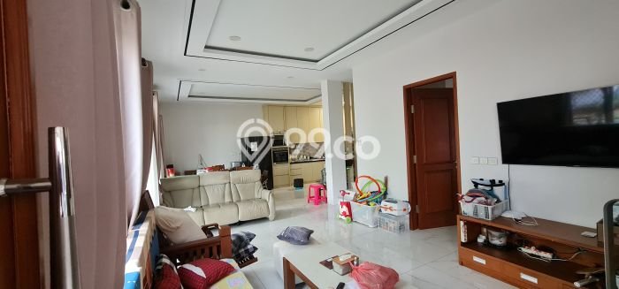 Rumah LT 165m² Akses Strategis di Green Lake City, Dekat Fasilitas Umum, Jakarta Barat Rumah LT 165m² Akses Strategis di Green Lake City, Dekat Fasilitas Umum, Jakarta Barat
