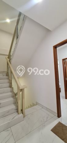 Rumah LT 165m² Akses Strategis di Green Lake City, Dekat Fasilitas Umum, Jakarta Barat Rumah LT 165m² Akses Strategis di Green Lake City, Dekat Fasilitas Umum, Jakarta Barat