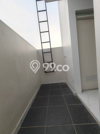 Rumah Strategis Minimalis Lb 180m2 di Jagakarsa, Jakarta Selatan Rumah Strategis Minimalis Lb 180m2 di Jagakarsa, Jakarta Selatan