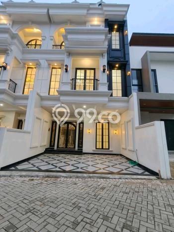 For Sale Rumah Mewah Exclusive di Jagakarsa, Jakarta Selatan For Sale Rumah Mewah Exclusive di Jagakarsa, Jakarta Selatan