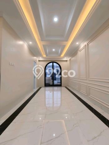 For Sale Rumah Mewah Exclusive di Jagakarsa, Jakarta Selatan For Sale Rumah Mewah Exclusive di Jagakarsa, Jakarta Selatan