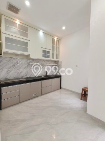 Rumah Modern Minimalis 4 KT Bisa Langsung Pindah di Jagakarsa Rumah Modern Minimalis 4 KT Bisa Langsung Pindah di Jagakarsa