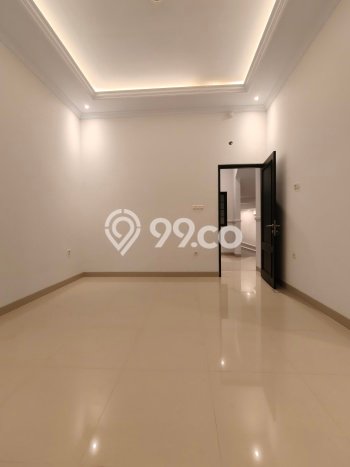 Rumah Strategis Modern Lb 145m2 di Jagakarsa, Jakarta Selatan Rumah Strategis Modern Lb 145m2 di Jagakarsa, Jakarta Selatan