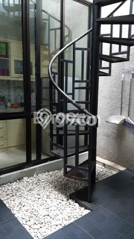 Rumah Modern 3 KT di Permata Jingga Malang Rumah Modern 3 KT di Permata Jingga Malang