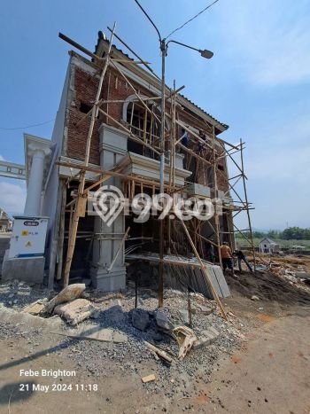 Komersial Dijual di Dau LT 120m2, LB 240m2 untuk Investasi Komersial Dijual di Dau LT 120m2, LB 240m2 untuk Investasi