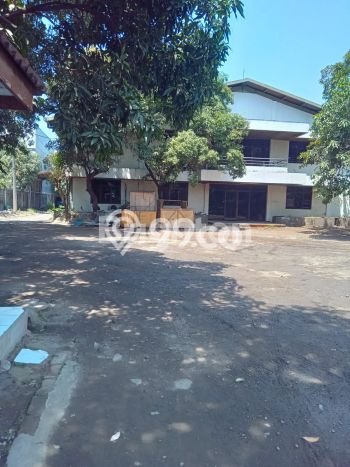 Lokasi Strategis! Dijual Gudang Bisnis di Beji, Pasuruan Kondisi Baik Lokasi Strategis! Dijual Gudang Bisnis di Beji, Pasuruan Kondisi Baik