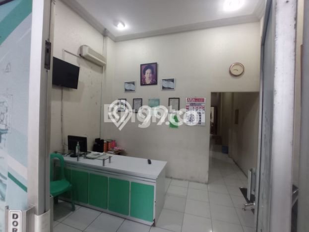 Ruko Kawasan Taman, Luas 170m², Pusat Komersial Ruko Kawasan Taman, Luas 170m², Pusat Komersial