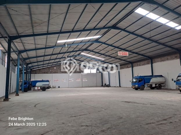 Gudang Disewa di Purworejo, Pasuruan, LT 1300m2 / LB 1200m2 Gudang Disewa di Purworejo, Pasuruan, LT 1300m2 / LB 1200m2