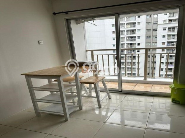 Apartemen Modern Dijual di Taman Anggrek, Jakarta Barat Punya 2 KT / 1 Kamar Mandi Apartemen Modern Dijual di Taman Anggrek, Jakarta Barat Punya 2 KT / 1 Kamar Mandi