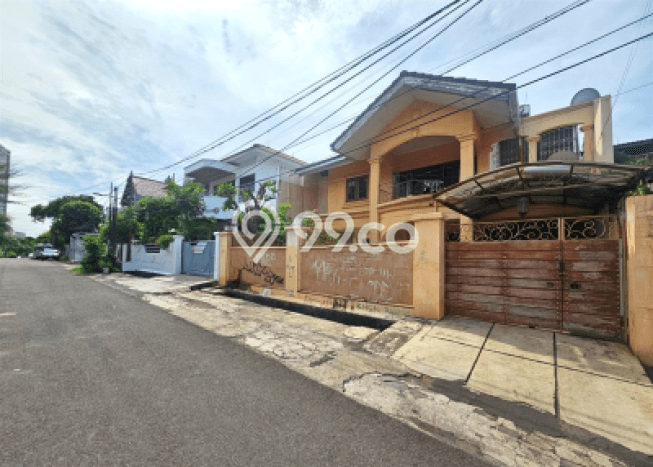 Ready to Use! Premium House LT 242m2 Desain Modern di Tomang Ready to Use! Premium House LT 242m2 Desain Modern di Tomang