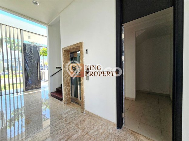 Jual Rumah Luas Megah Dengan View Cantik di Pluit, Jakarta Utara Jual Rumah Luas Megah Dengan View Cantik di Pluit, Jakarta Utara