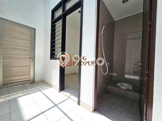 Jual Rumah Luas Megah Dengan View Cantik di Pluit, Jakarta Utara Jual Rumah Luas Megah Dengan View Cantik di Pluit, Jakarta Utara