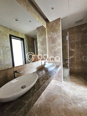 Jual Rumah Luas Megah Dengan View Cantik di Pluit, Jakarta Utara Jual Rumah Luas Megah Dengan View Cantik di Pluit, Jakarta Utara