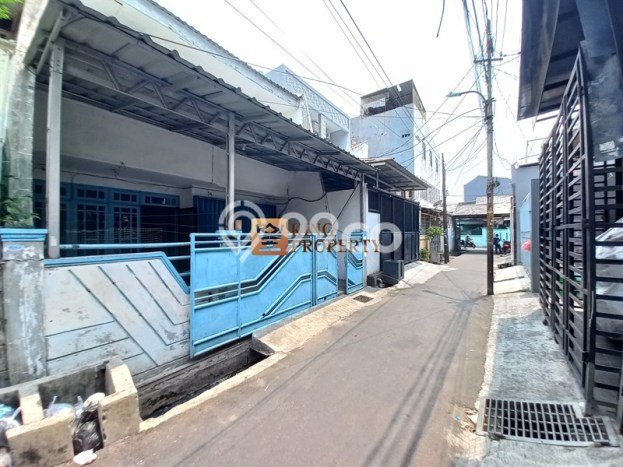Rumah Minimalis 4 Kamar LT 112m2 di Jelambar Rumah Minimalis 4 Kamar LT 112m2 di Jelambar